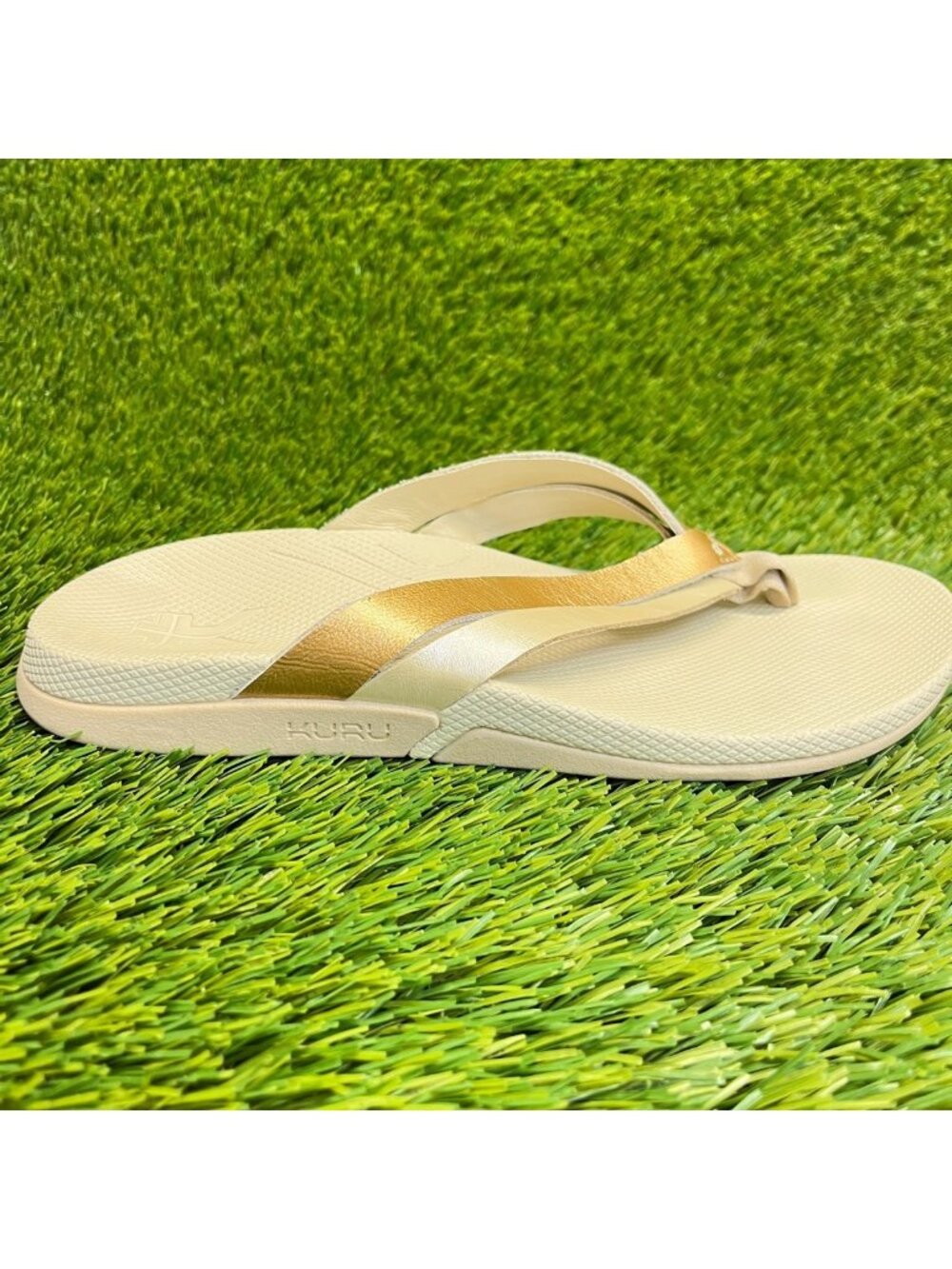 Kuru Kala Sieva Womens Size 6 Beige Gold Walking Outdoor Flip Flop Thong Sandals